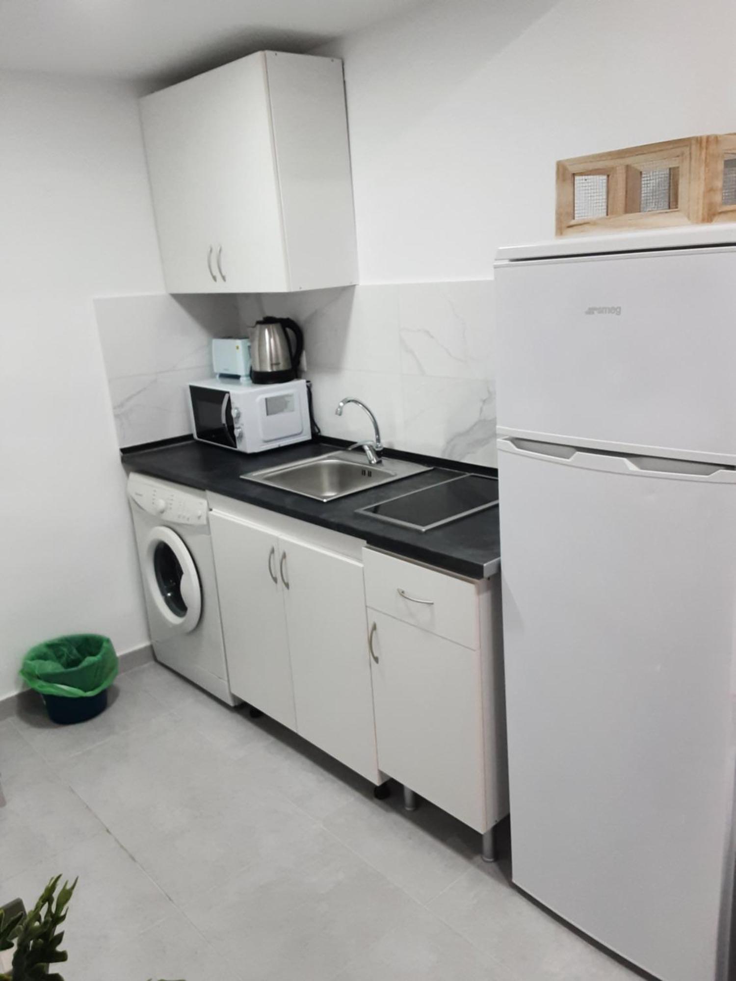 Precioso Apartamento Moderno Cerca Del Carrefour Rosaleda Málaga Eksteriør bilde
