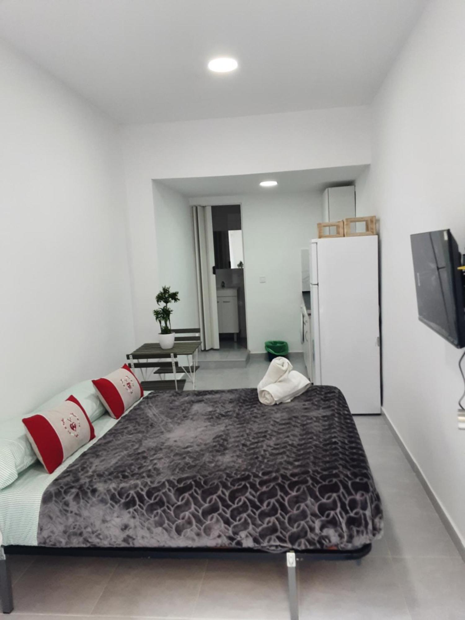 Precioso Apartamento Moderno Cerca Del Carrefour Rosaleda Málaga Eksteriør bilde